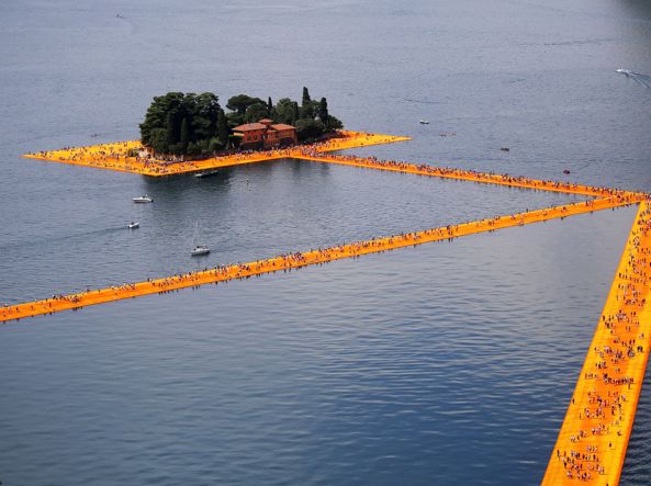 The new museum dedicated to The Floating Piers by Christo